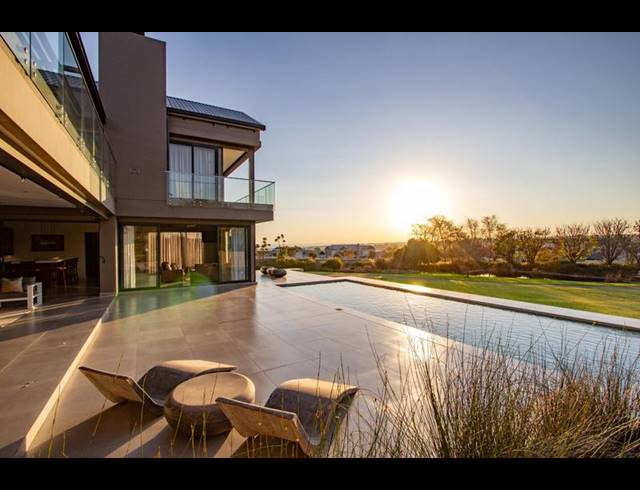 5 BEDROOM HOUSE FOR SALE IN BLUE HILLS EQUESTRIAN ESTATE